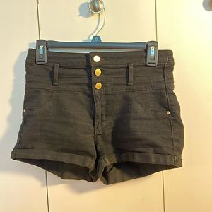 LAST CALL ⭐️ REFUGE Black High Waisted Shorts⭐️